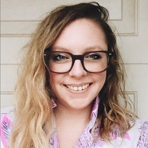 Meet your Posher, Stephanie